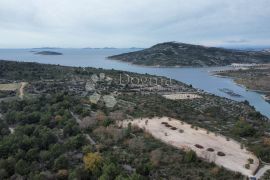 ROGOZNICA- POLJOPRIVREDNO ZEMLJIŠTE S POGLEDOM NA MORE, Rogoznica, Γη