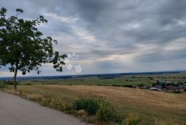 Imanje kao iz bajke sa predivnim pogledom, Vinica, Maison