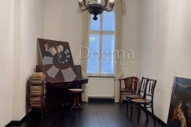 Strogi centar Zagreba - luksuzni stan, Donji Grad, Apartamento