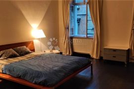 Strogi centar Zagreba - luksuzni stan, Donji Grad, Apartamento