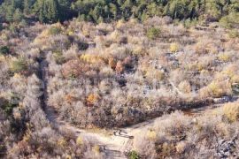 Makarska 11466 m2 zemljište uz planinu Biokovo, Makarska, Terra