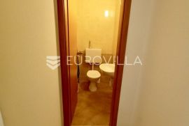 Krk, Soline, lijepi trosoban apartman veličine 73 m2, Dobrinj, Kвартира