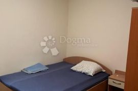 CRIKVENICA APARTMAN NA 1. KATU, Crikvenica, Appartamento