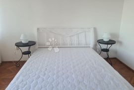 Gospodski stan na Pećinama s panoramskim pogledom, Rijeka, Appartement