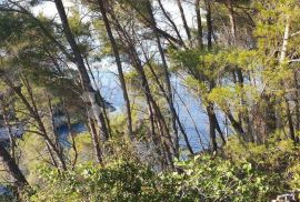 Teren u blizini mora s pogledom na Hvar, Vela Luka, Land