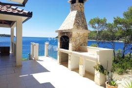 KORČULA, VILLA TRI PORTE, Vela Luka, بيت