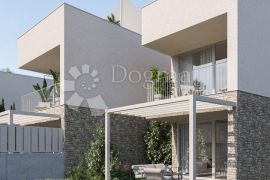 Duplex apartman u luksuznom naselju, Brtonigla, Σπίτι