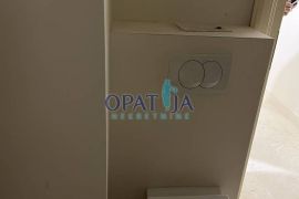 Opatija- strogi centar stan 64 m2 novouređen sa parkingom, Opatija, Wohnung