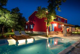Kuća za odmor na predivnoj lokaciji, Barban,okolica, Istra, Barban, بيت