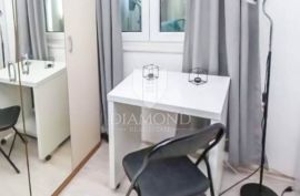 Rovinj, šarmanatan stan na traženoj lokaciji, Rovinj, Apartamento