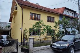 SNIŽENO - PRILIKA! Novouređena kuća: Zagreb (Malešnica),347 m2 (prodaja), Stenjevec, Kuća