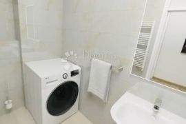 Novi penthouse s liftom!, Gornja Dubrava, Διαμέρισμα