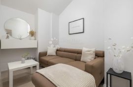 Drenova -kuća 126m2,dva stana ,kompletno adaptirana!!, Rijeka, Maison