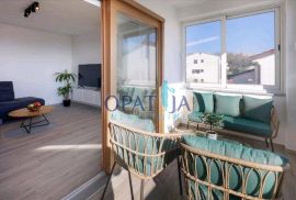 Opatija- Pobri stan s panoramskim pogledom na Kvarner, Opatija - Okolica, Apartamento