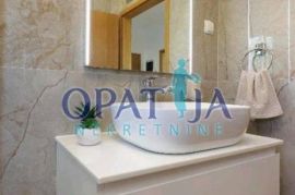 Opatija- Pobri stan s panoramskim pogledom na Kvarner, Opatija - Okolica, Apartamento