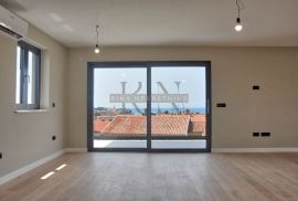 ISTRA  - POREČ - LUX PENTOUSE BLIZU MORA I CENTRA!, Poreč, Appartment