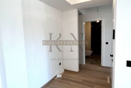 ISTRA - POREČ - ZADNJI POJAS DO MORA - NOVO - STAN SA VRTOM!, Poreč, Appartment