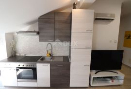 RIJEKA, CENTAR - Moderni 2S+DB stan/apartman za najam, Rijeka, Flat