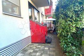 ZAGREB JARUN STAN 100m2 sa vrtom PRILIKA, Trešnjevka - Jug, Appartment