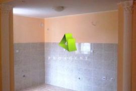 Odličan dvoiposoban stan na Panteleju ID#4281, Niš-Pantelej, Flat