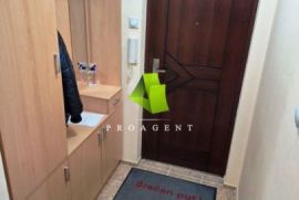 Odličan dvoiposoban stan na Panteleju ID#4281, Niš-Pantelej, Appartment