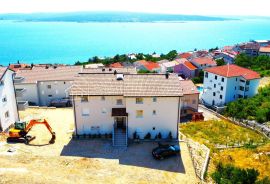 VISOKO POTKROVLJE SA PANORAMSKIM POGLEDOM, Crikvenica, Flat