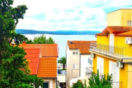 STROGI CENTAR - DRUGI RED DO MORA, Crikvenica, Appartamento