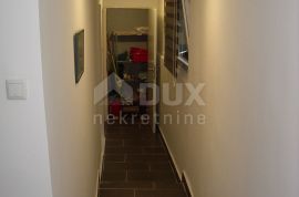 CRIKVENICA - Apartman 2S+DB i ljetna kuhinja 2. red od mora, Crikvenica, Wohnung