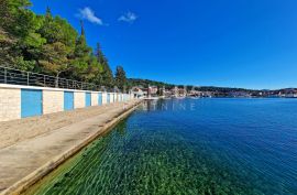 Otok Korčula, Vela luka – građevno zemljište s pogledom na more – 960 m2, Vela Luka, Zemljište