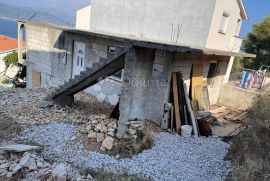 ČIOVO (ARBANIJA) - KUĆA ZA RENOVACIJU BLIZU MORA, Trogir - Okolica, Casa