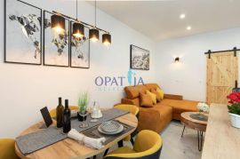 Opatija-stan sa odličnim pogledom 1. red do mora, Opatija, Apartamento