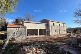 Kuća Istarska stancija na prodaju, okolica Grožnjana, Grožnjan, House