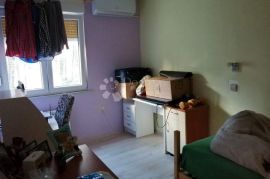 Dobar stan na Gornjoj Vežici, Rijeka, Appartamento