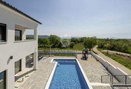 Istočna Istra, prekrasna kuća za odmor sa bazenom, Marčana, Дом