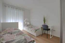 Urbani obiteljski stan na traženoj lokaciji, Pula, Appartement