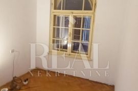 Prodaja stana za adaptaciju u vili na Krimeji 3S+DB 87 m2, Rijeka, Kвартира