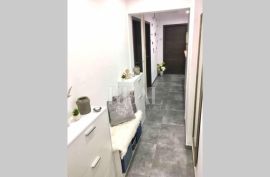 Prodaja adaptiranog stana na Rastočinama 2S+DB  50 M2, Rijeka, Flat