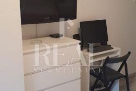 Prodaja moderno uređenog apartmana na Palitu 1S+DB  65M2, Rab, شقة