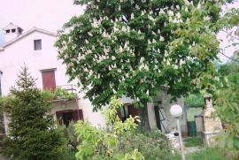 Imanje sa kućom i dvije starine, Boljun, Istra, Lupoglav, Casa