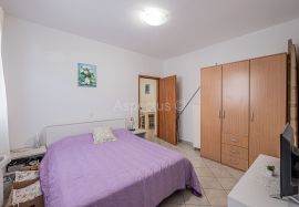 Stan u prizemlju sa vrtom, dvosoban, Fažana, Fažana, Appartement