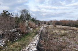 ISTRA, MARČANA Građevinski teren na mirnoj lokaciji! PRILIKA!, Marčana, Terrain