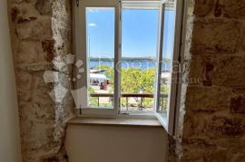 Vrhunski Stan Na Top Lokaciji, Šibenik, Appartement