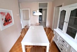 Trosoban stan 74m2-Hvarska ulica -Sigečica!!!, Trnje, Appartement