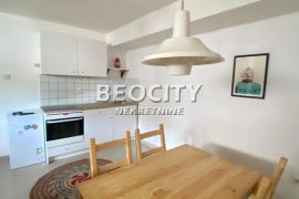 Novi Sad, Socijalno, Svetojovanska, 1.5, 35m2, Novi Sad - grad, Apartamento