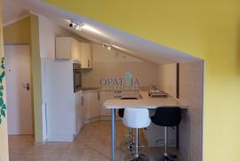 Lovran, centar, 2s+db s pogledom, Lovran, Appartment