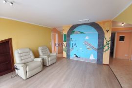 Lovran, centar, 2s+db s pogledom, Lovran, Appartment