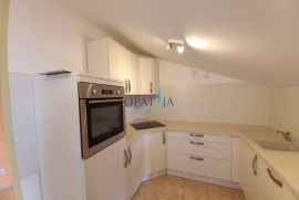 Lovran, centar, 2s+db s pogledom, Lovran, Appartment