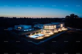 Kuća Novoizgrađena luksuzna vila sa grijanim bazenom! Okolica Svetvinčenta, Svetvinčenat, Famiglia