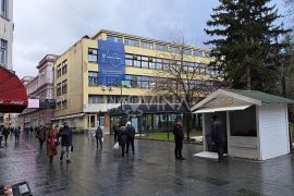 Magacinski poslovni prostor Ferhadija, Sarajevo Centar, Коммерческая недвижимость