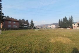 Lijepo uređena i osunčana parcela 1330m2 , Rakovica, Ilidža, Terreno